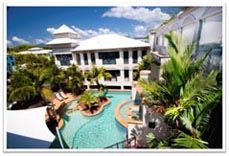 Regal Port Douglas holiday accommodation resort wedding and honeymoon courtyard.